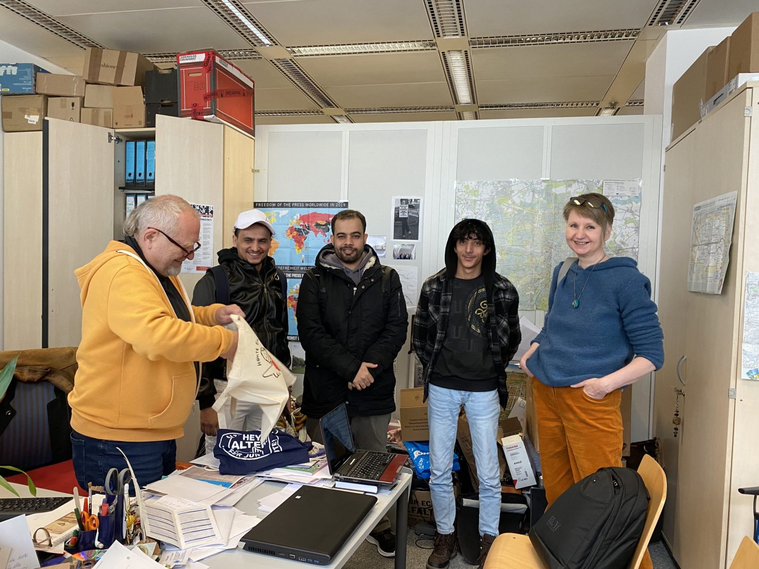 Anlaufstelle Laptop-Spenden